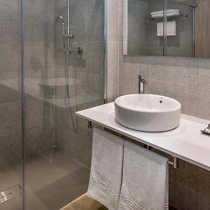 Chambre Standarde Lit Queen-Size